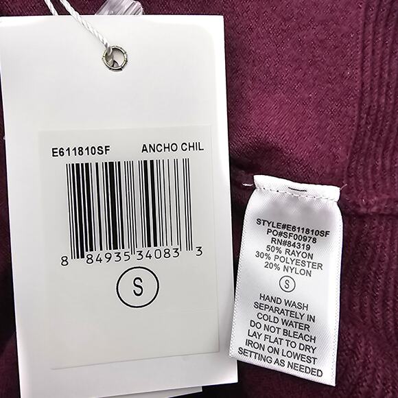 Evolution By Cyrus Womans size S Myna Button Sleeve Detail Cardigan Burgandy NEW - Picture 7 of 8